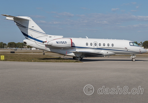 Raytheon Hawker 4000, N115EF