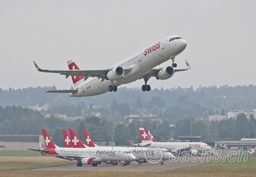 Airbus A321-212, HB-IOO
