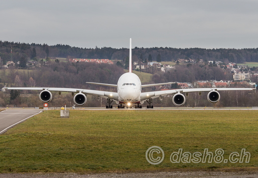 Airbus A380-861, A6-EOO