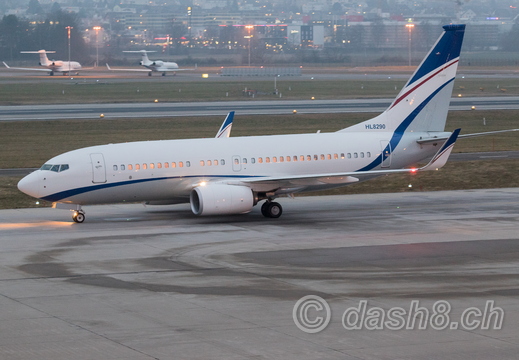 Boeing 737-7GE BBJ, HL8290