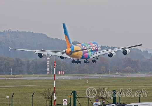 Airbus A380-861, A6-EOT