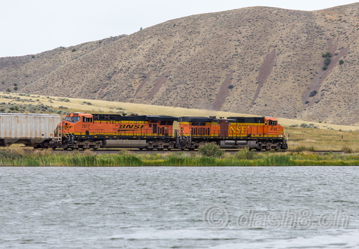 BNSF 4145(C44-9W), BNSF 7617(ES44DC)